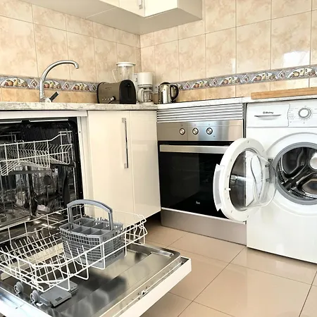 Apartment Benalroma A 50 Metros De La Playa!